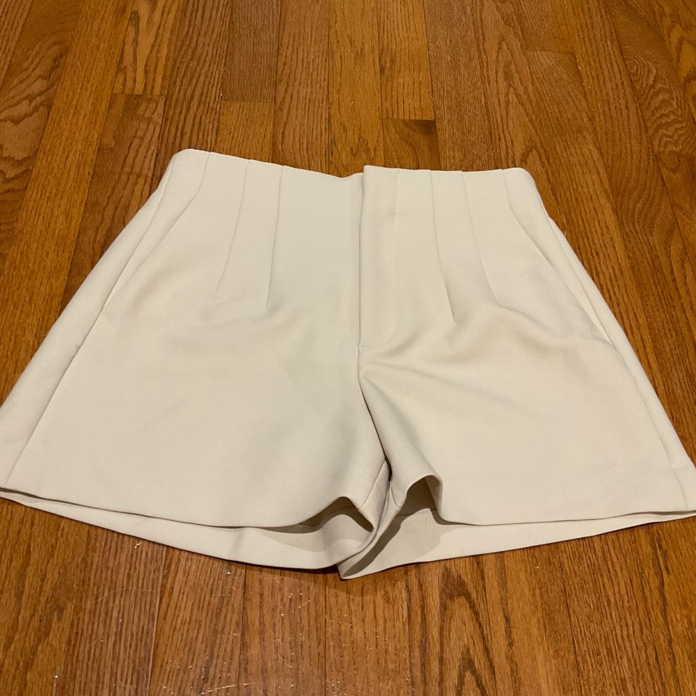 NWT ZARA High Waisted Shorts